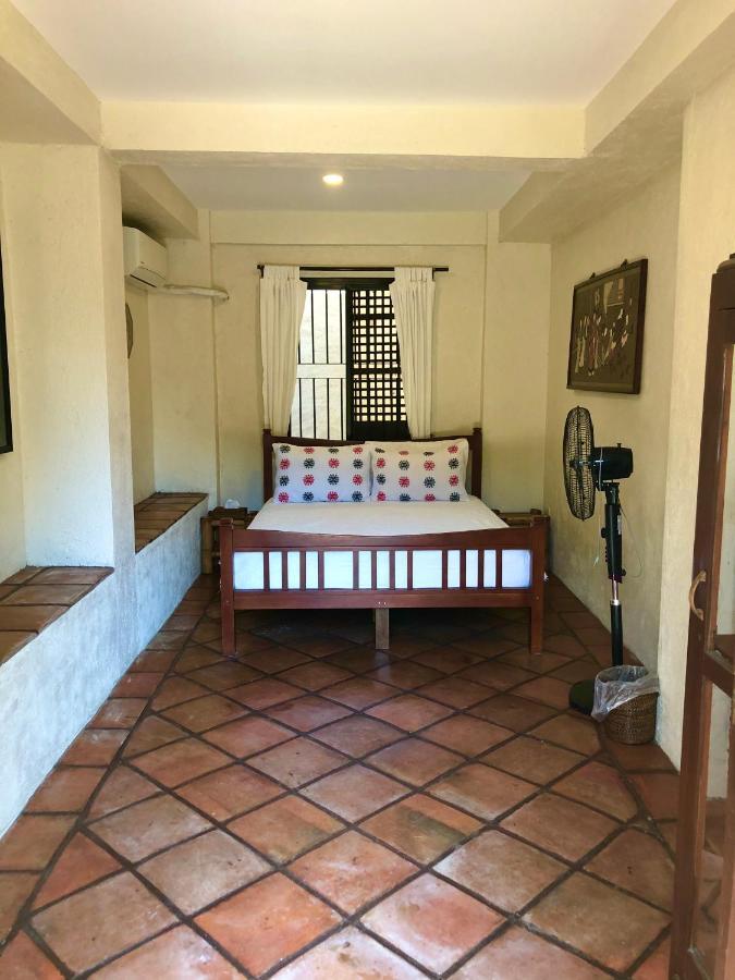 Posada La Patriciana Taal Exteriér fotografie